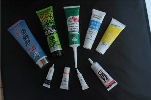 Moşena tijî ya Tube ya Kozmetîkî ya Sealing Ultrasonic